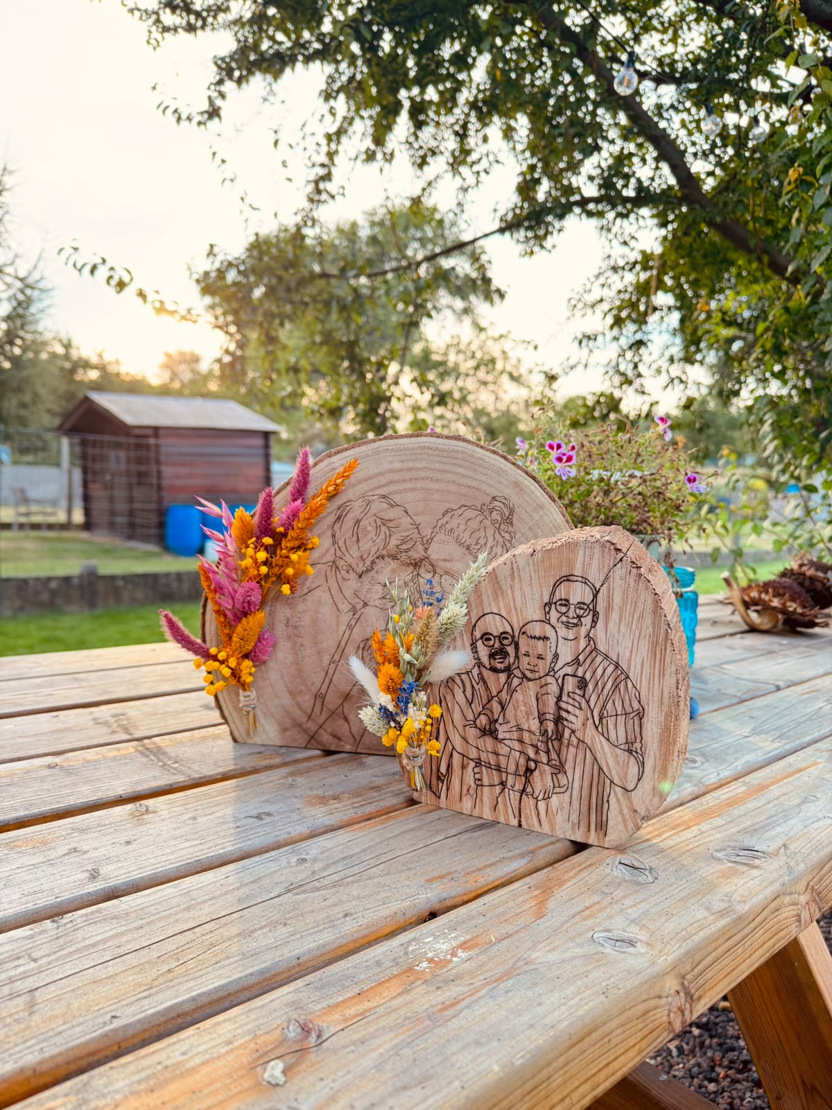 houten schijf foto lijntekening droogbloemen